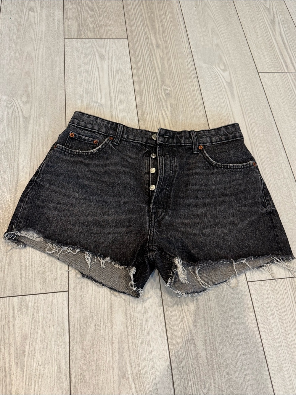 Zara 10 high waisted black cut off denim shorts button fly distress 100% cotton